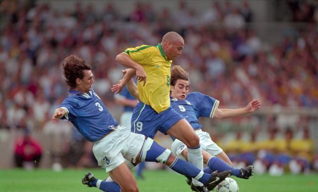 中暴露出了 中暴露出了